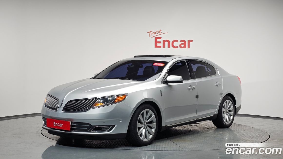 Lincoln MKS 2015