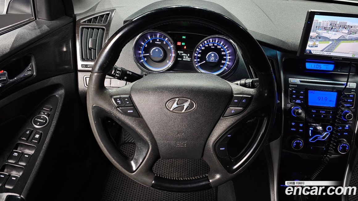 Hyundai Sonata 2012