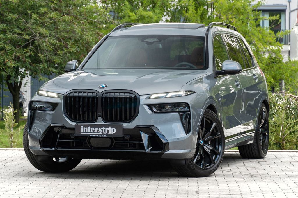 BMW X7 2025