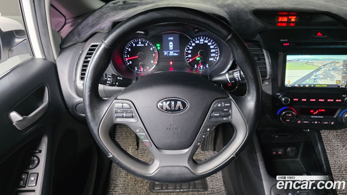 Kia K3 2015