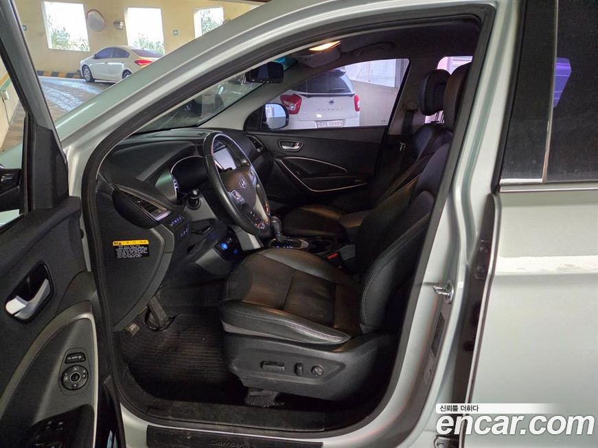 Hyundai Santafe 2016