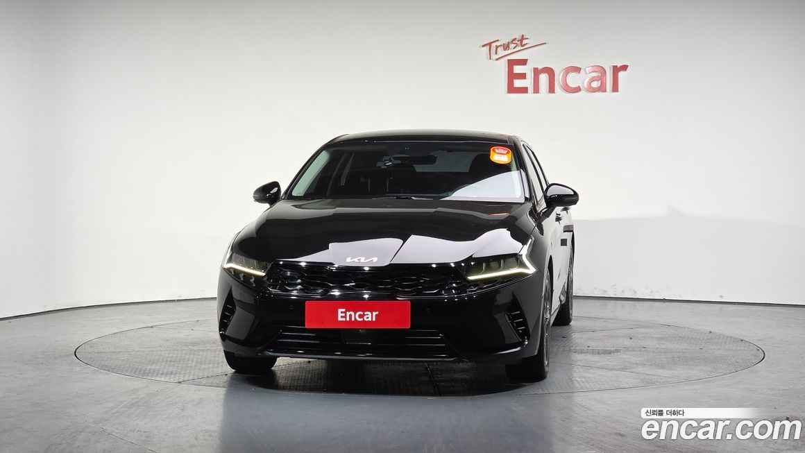 Kia K5 2023