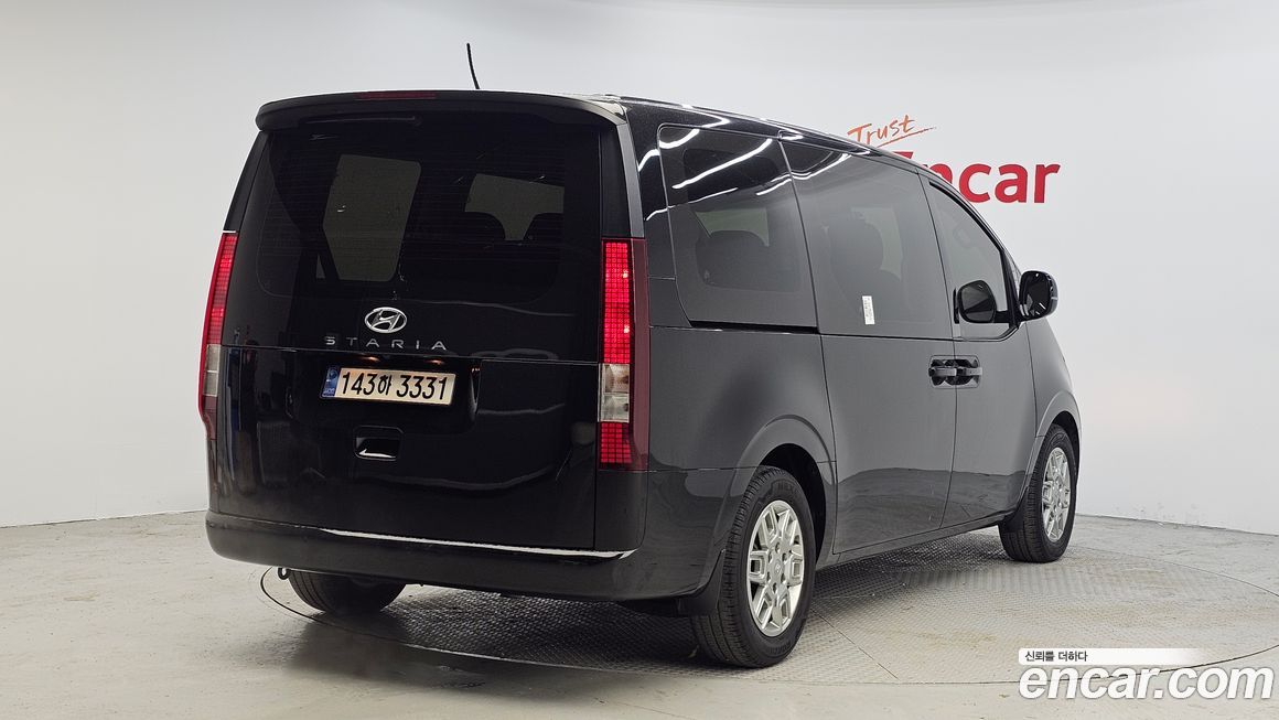 Hyundai Staria 2023