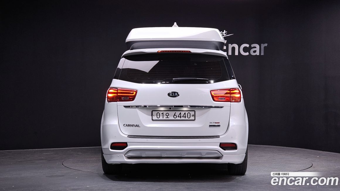 Kia Canival 2019