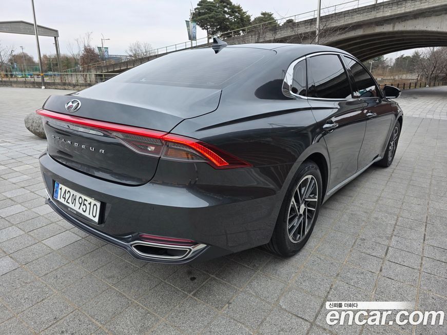 Hyundai Grandeur 2020