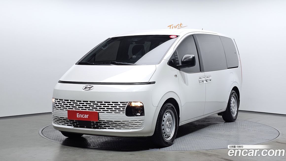 Hyundai Staria 2022