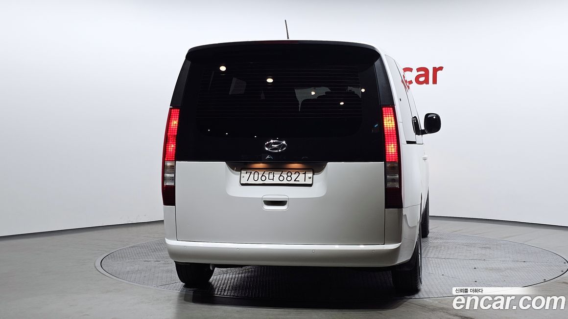 Hyundai Staria 2022