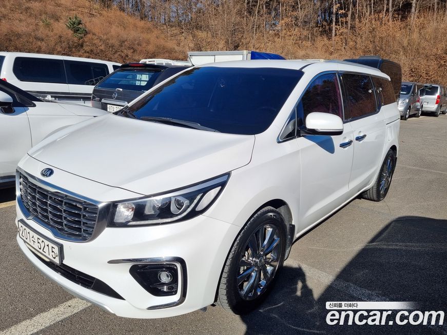 Kia Canival 2020