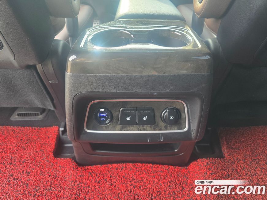 Hyundai Starex 2019