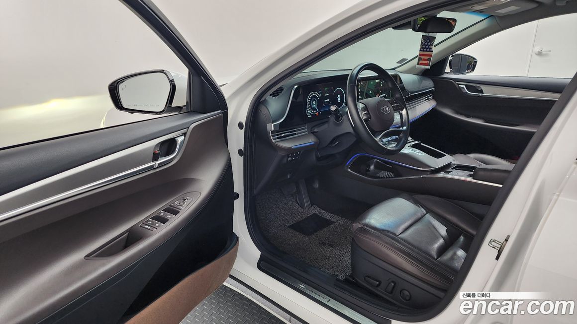 Hyundai Grandeur 2020