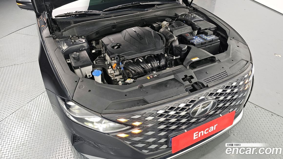 Hyundai Grandeur 2022