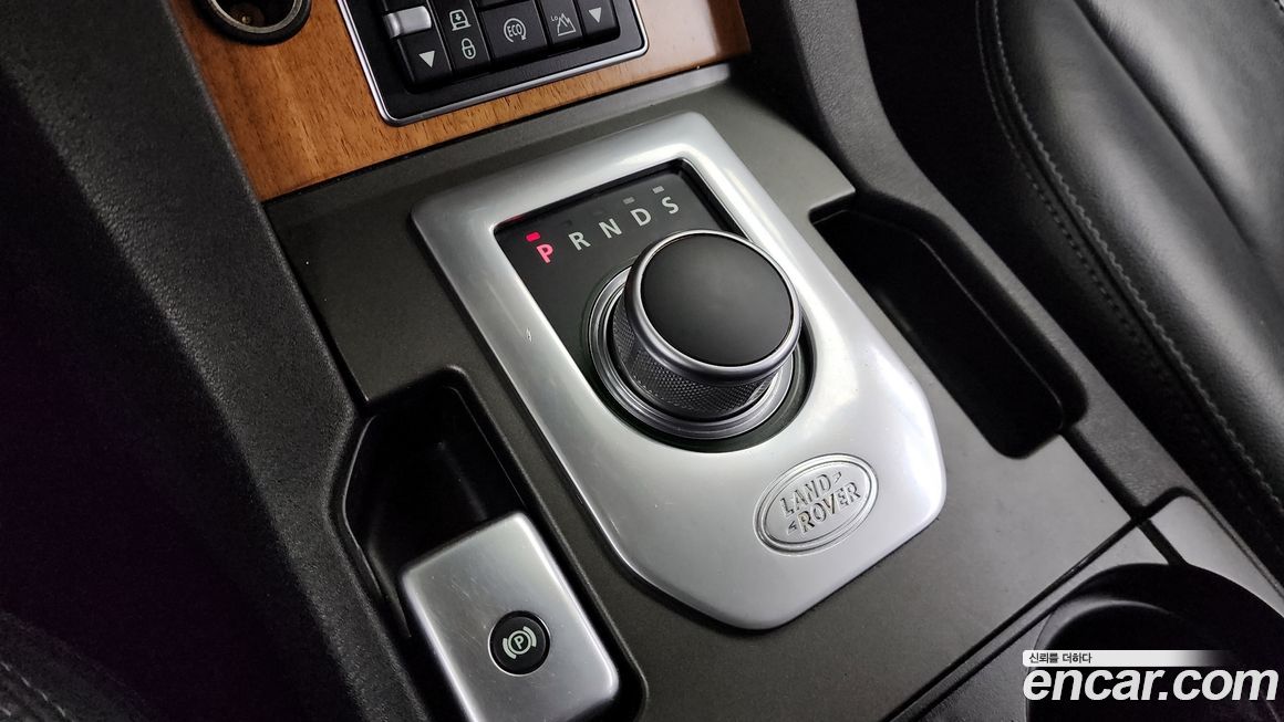 Land Rover Discovery 2015