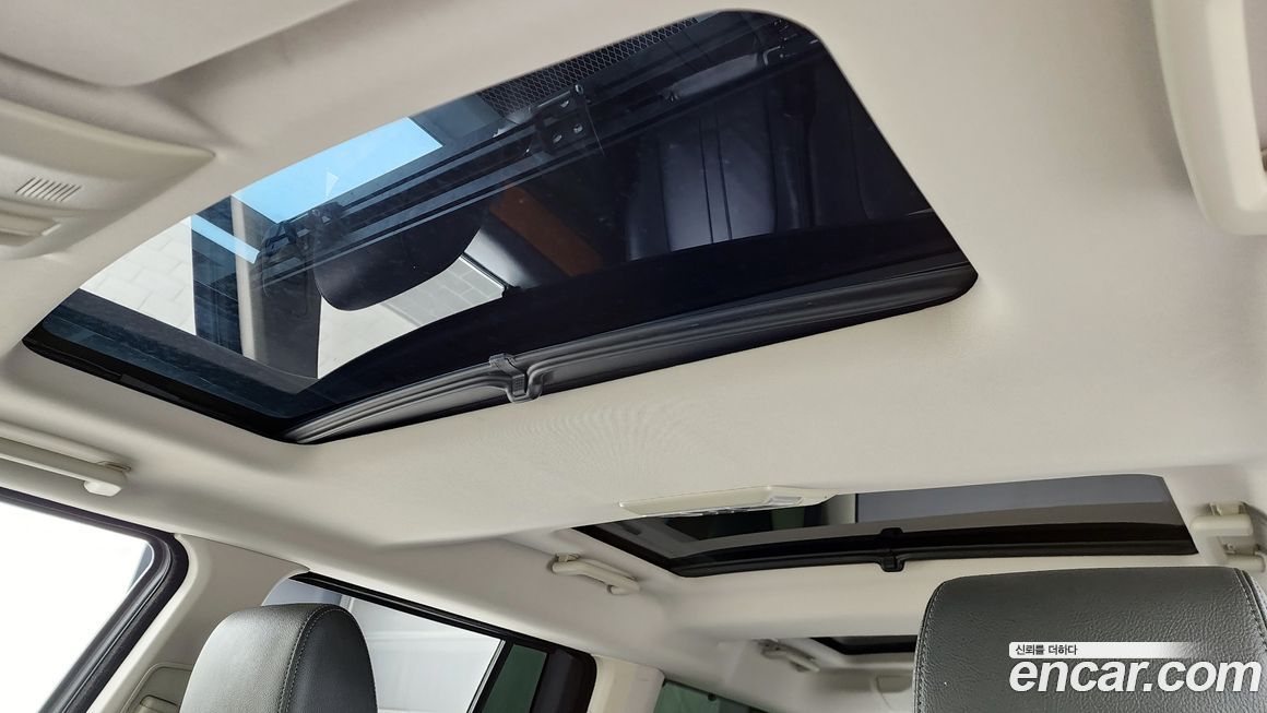 Land Rover Discovery 2015