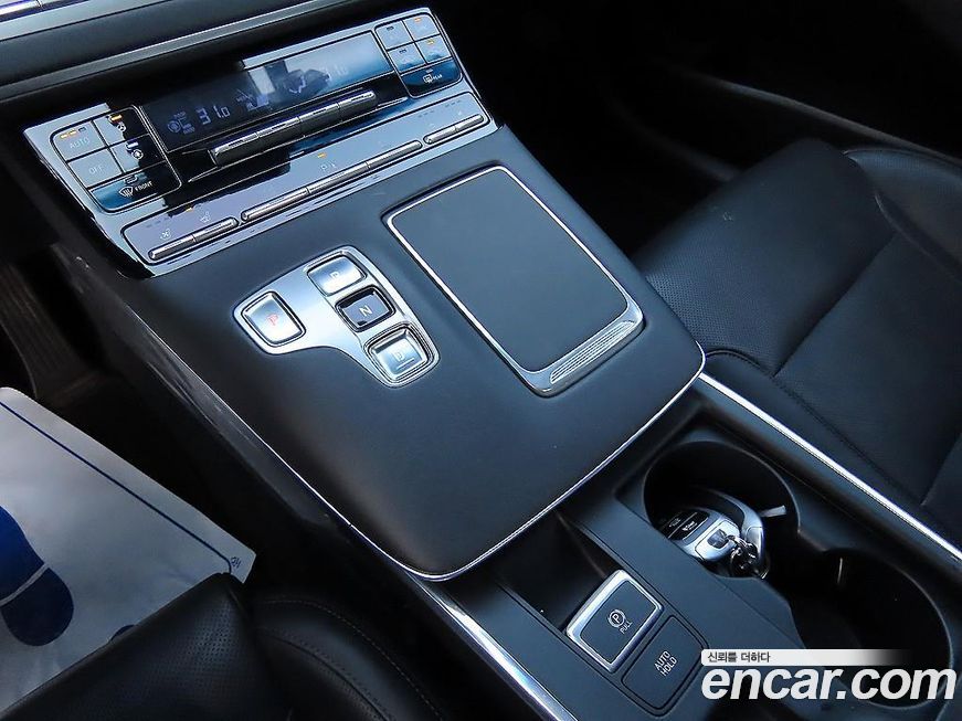 Hyundai Grandeur 2020