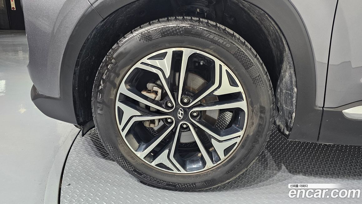 Hyundai Santafe 2020