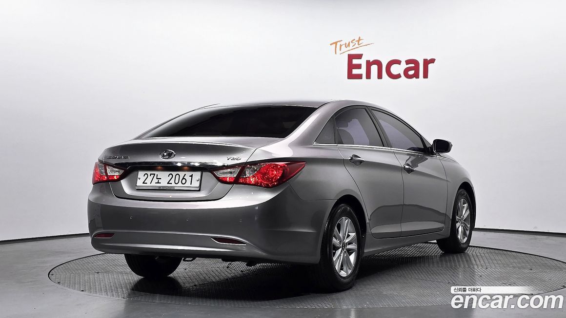 Hyundai Sonata 2010