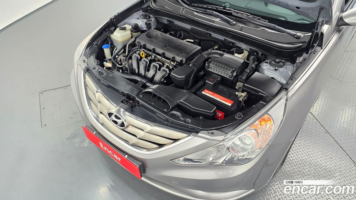 Hyundai Sonata 2010