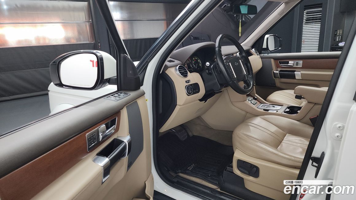 Land Rover Discovery 2016