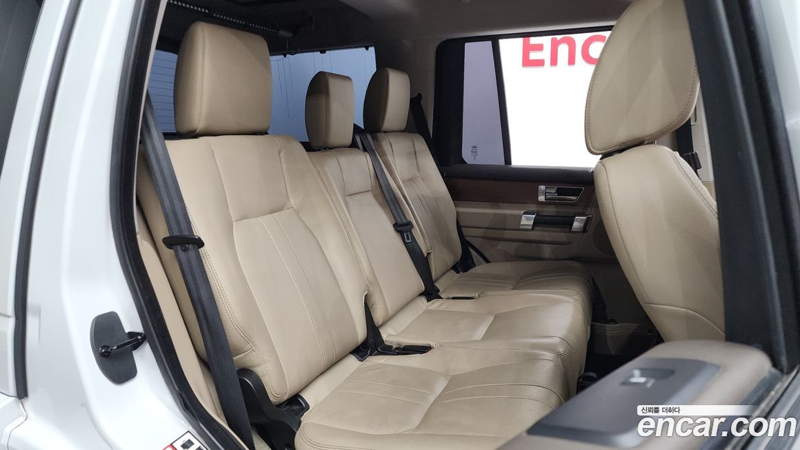 Land Rover Discovery 2016