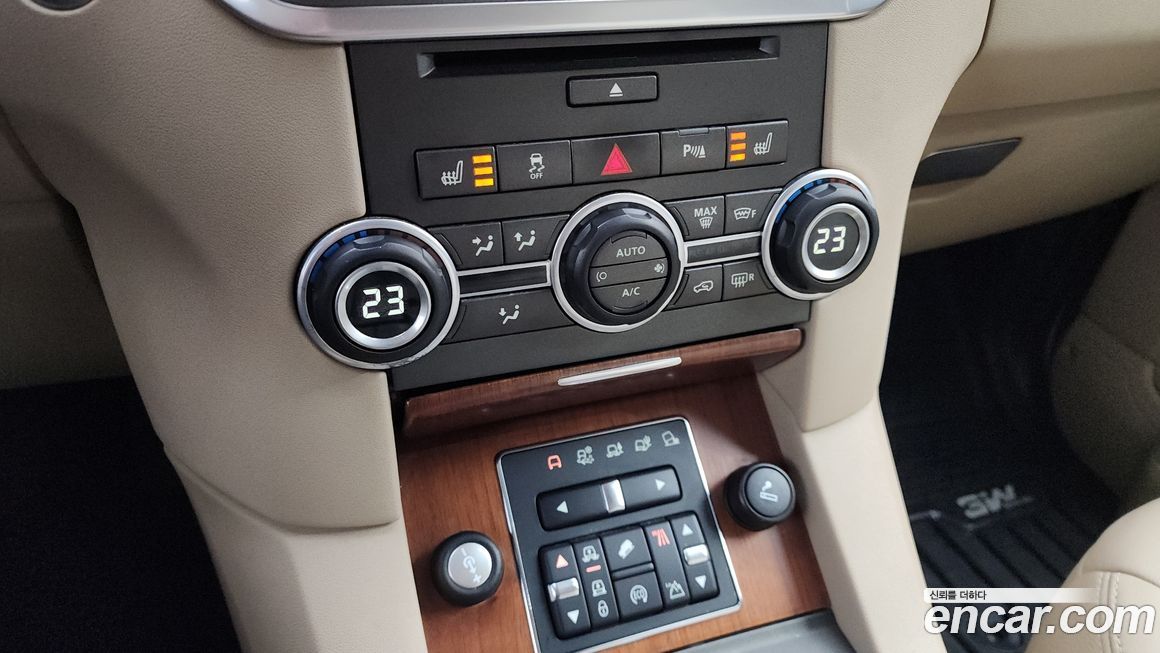 Land Rover Discovery 2016