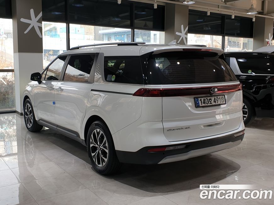 Kia Canival 2021