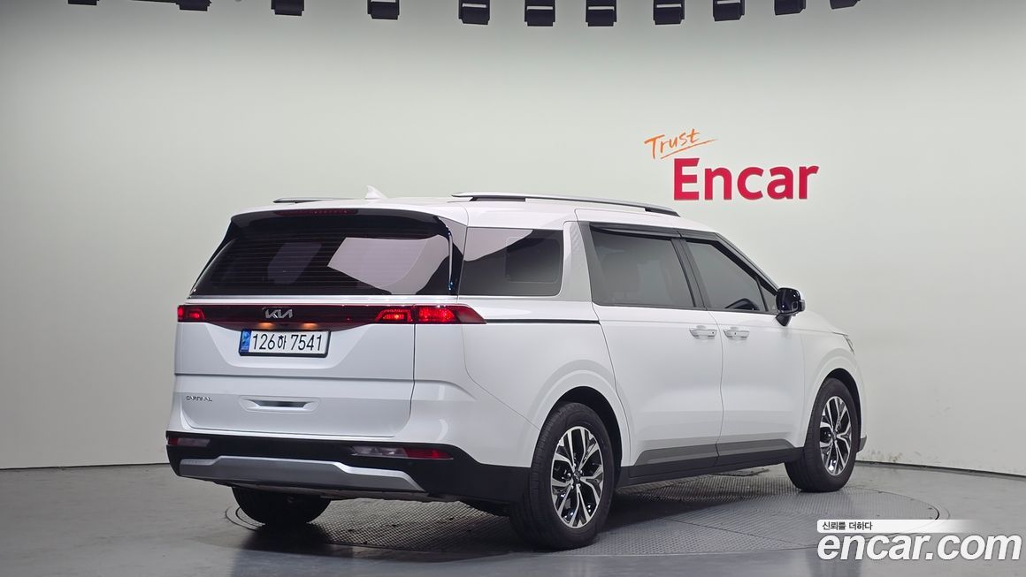 Kia Canival 2023