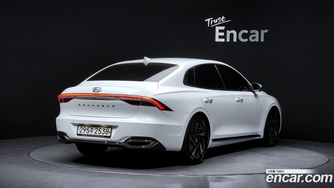 Hyundai Grandeur 2020