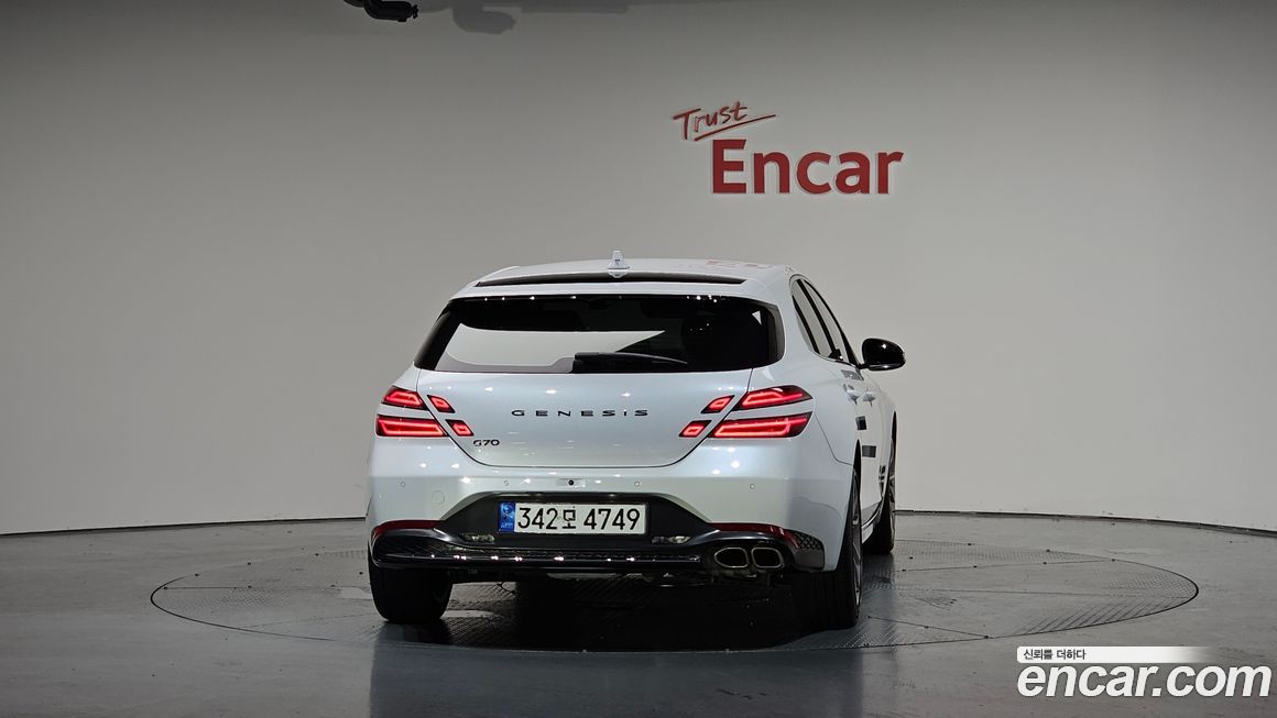 Genesis G70 2023