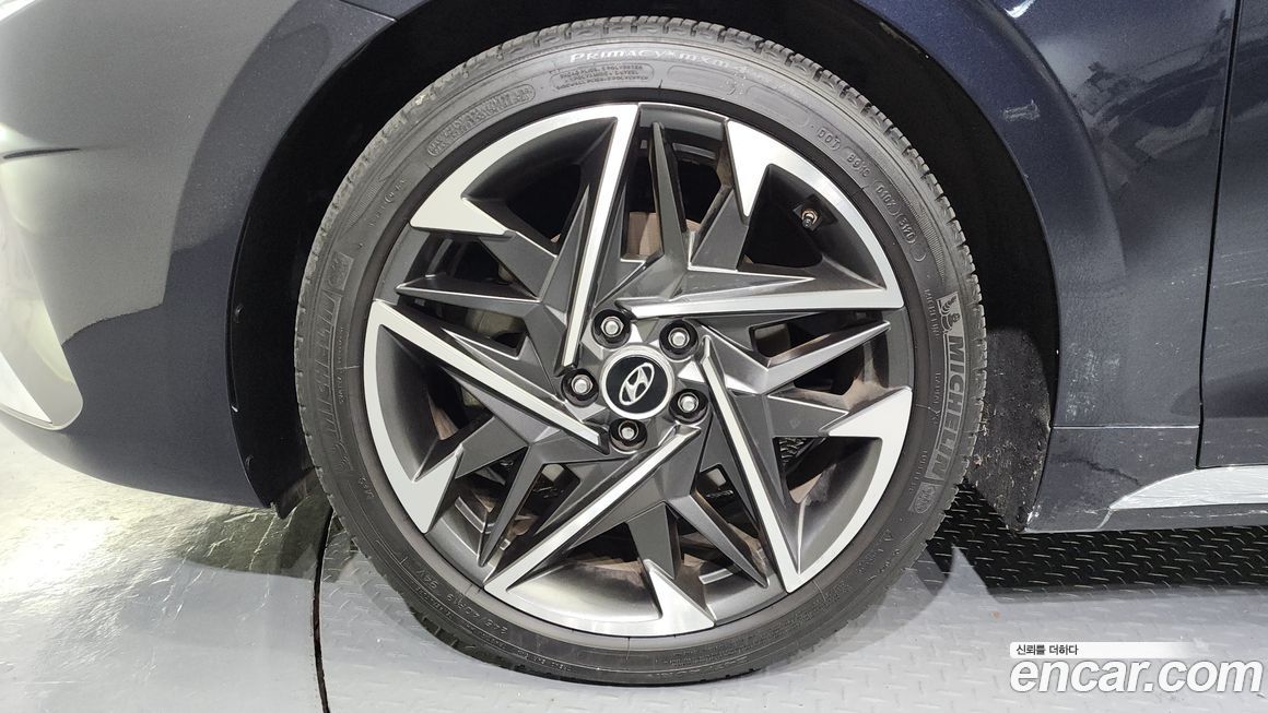 Hyundai Grandeur 2021