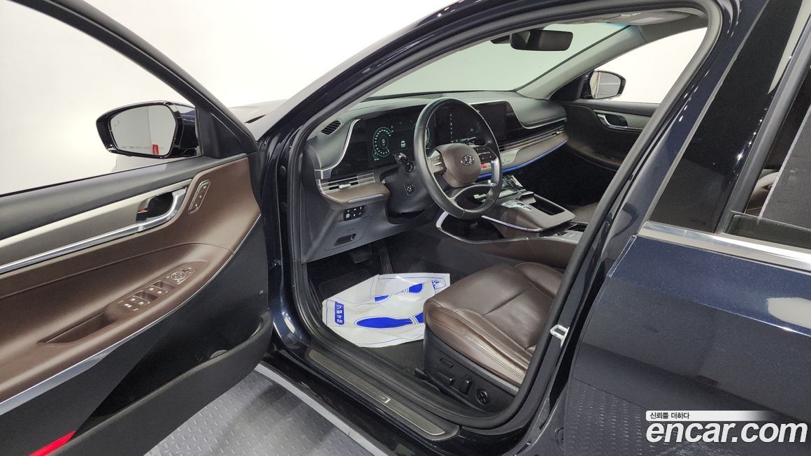 Hyundai Grandeur 2021