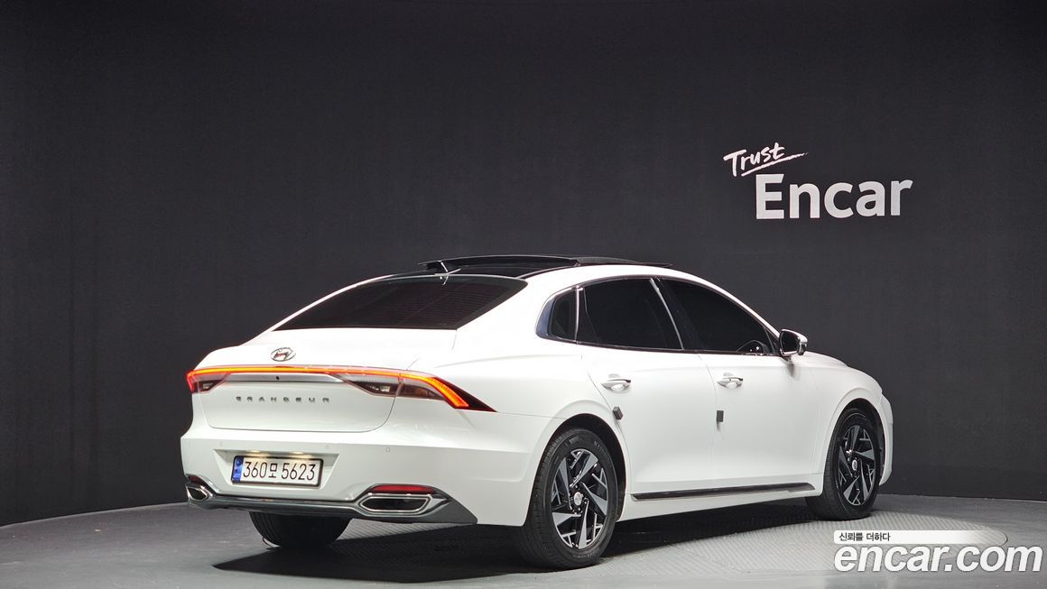 Hyundai Grandeur 2022