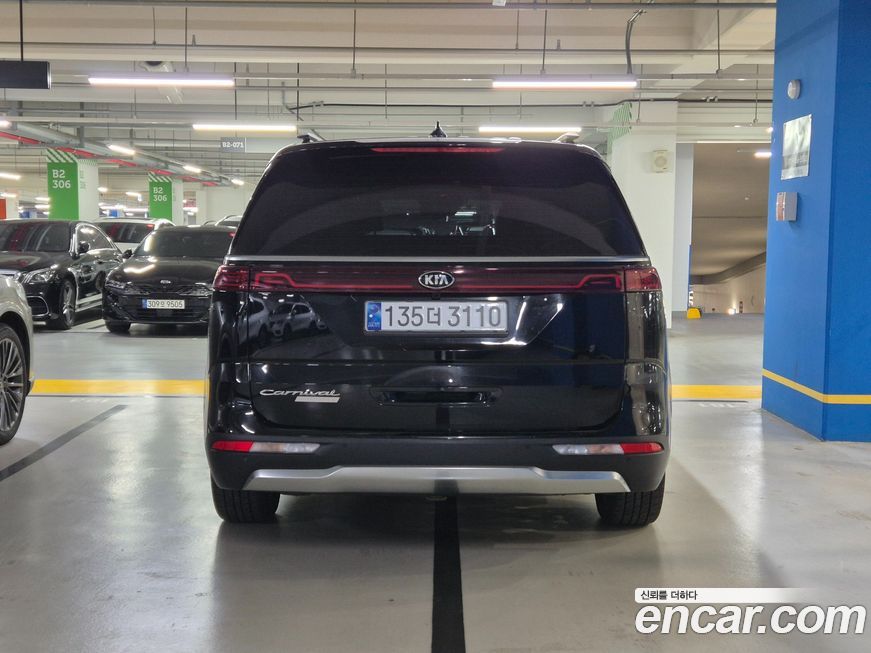 Kia Canival 2021