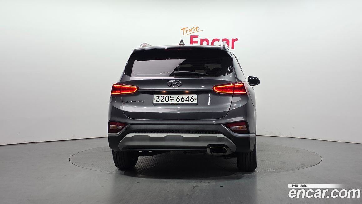 Hyundai Santafe 2020