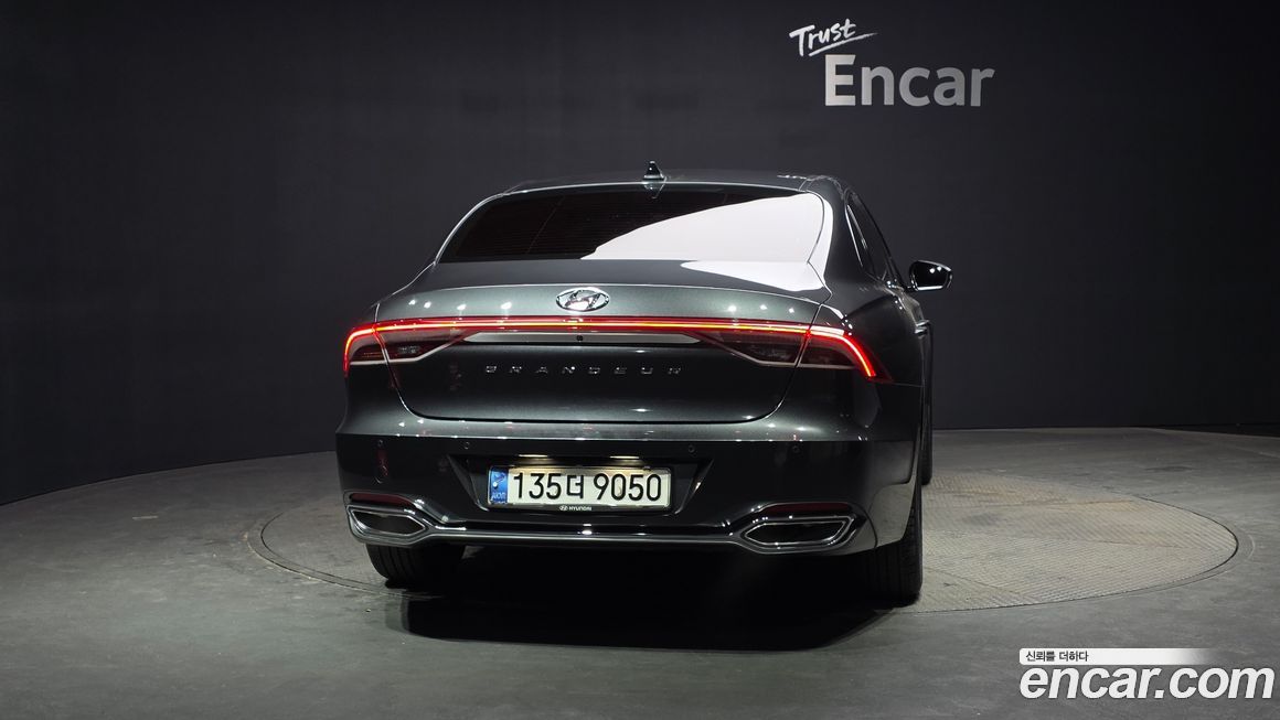 Hyundai Grandeur 2021