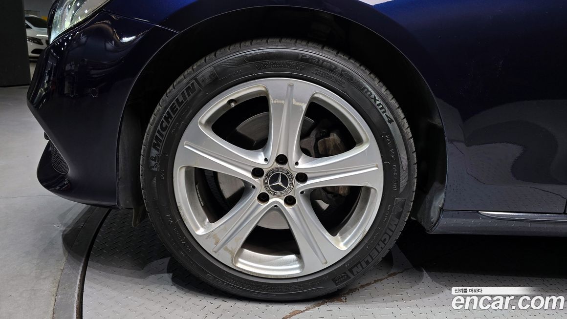 Mercedes-Benz E-Class 2018