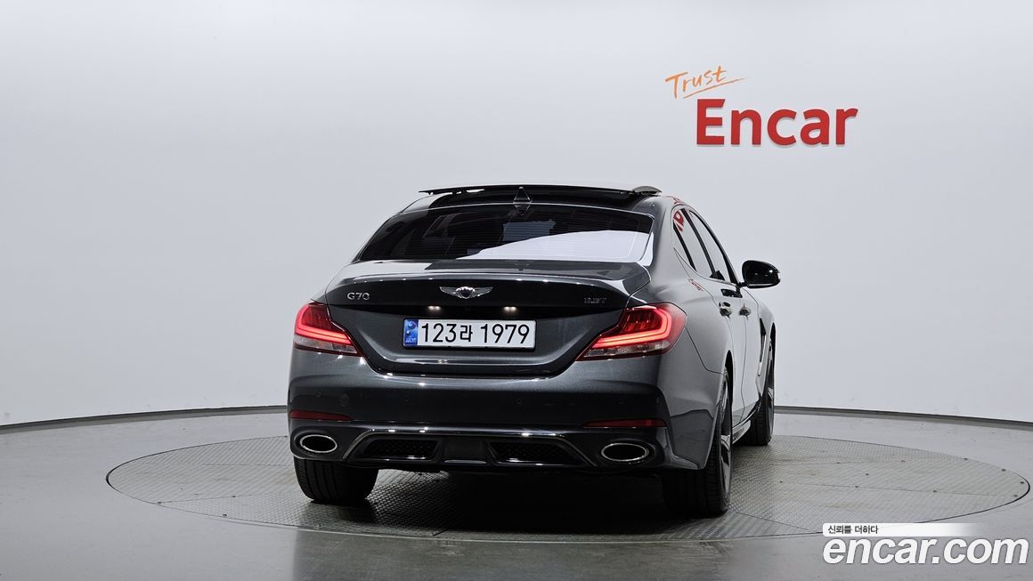 Genesis G70 2020