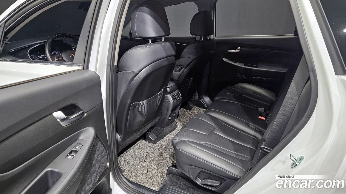 Hyundai Santafe 2022