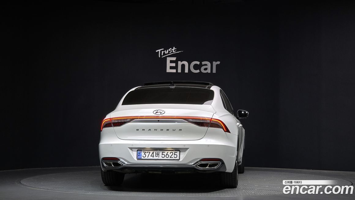 Hyundai Grandeur 2021