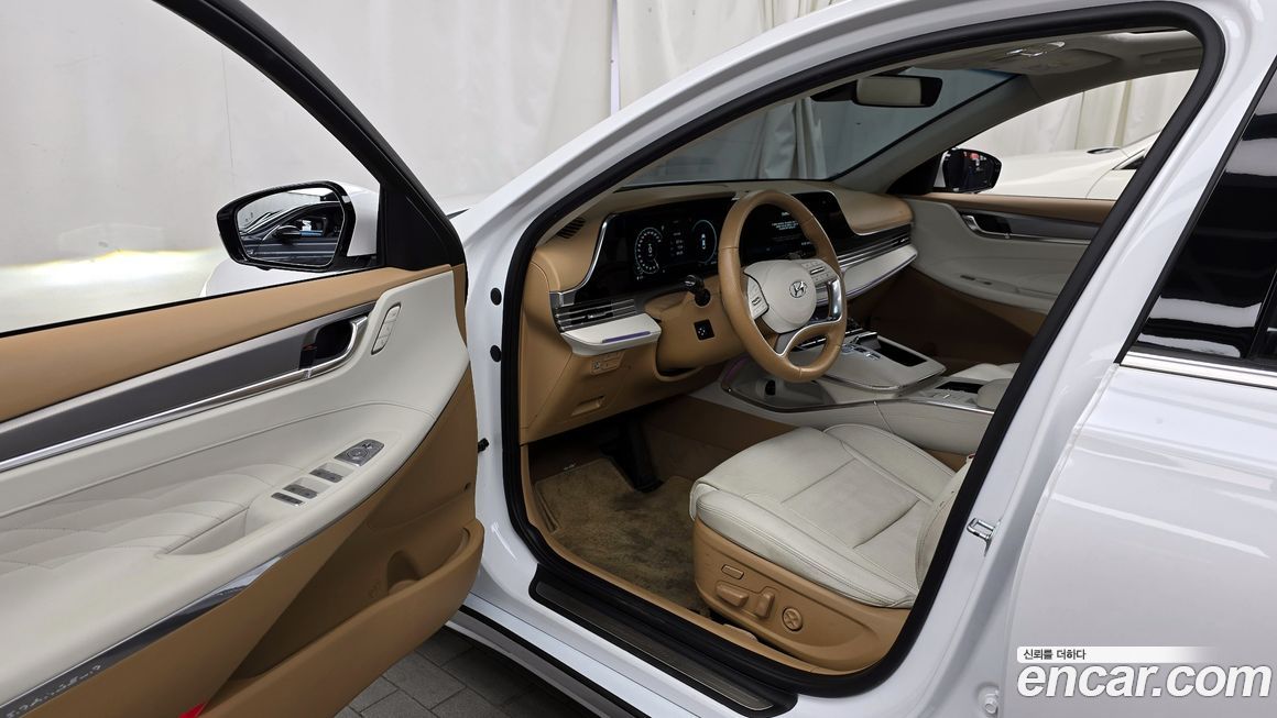 Hyundai Grandeur 2021