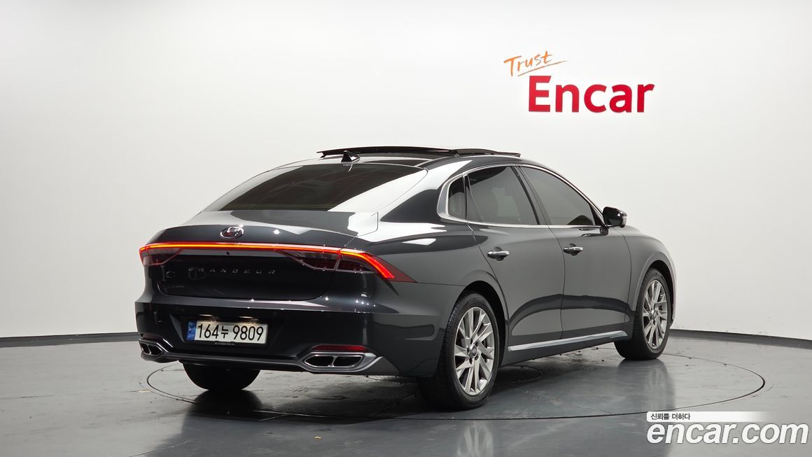 Hyundai Grandeur 2021