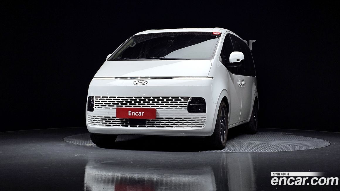 Hyundai Staria 2022