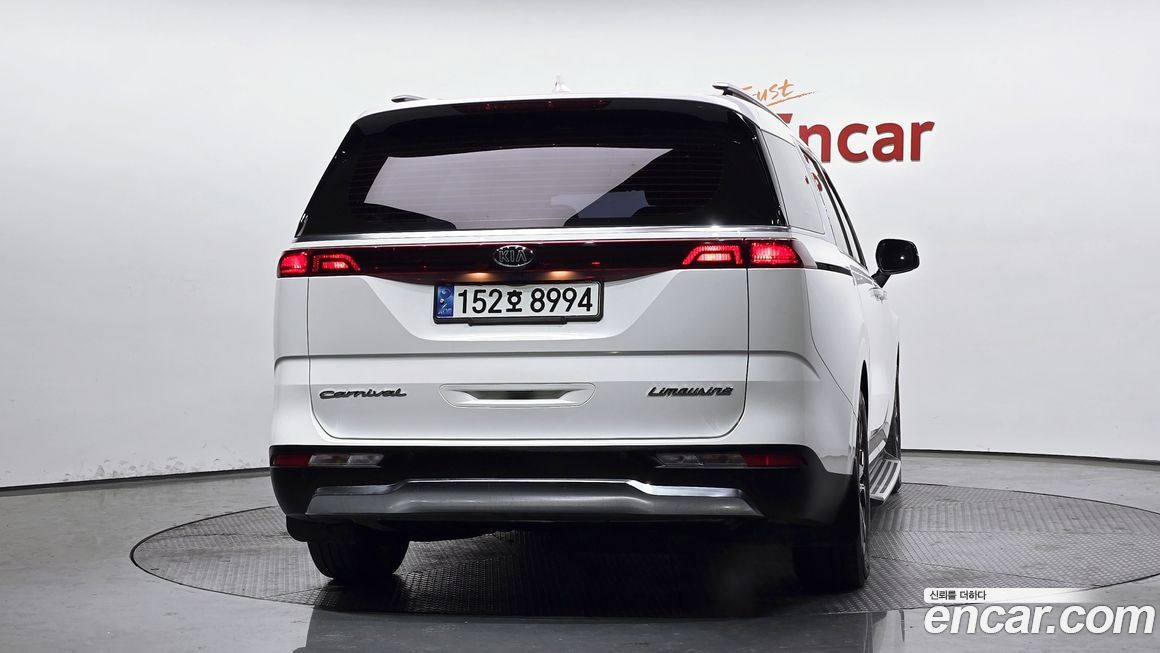 Kia Canival 2021