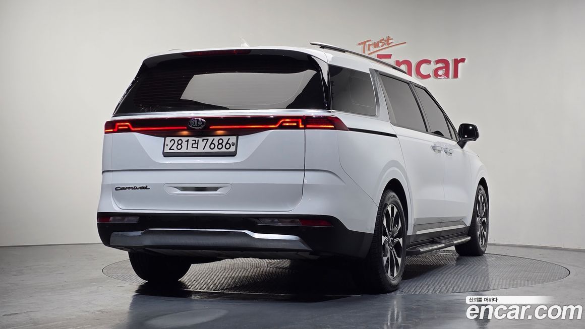 Kia Canival 2021