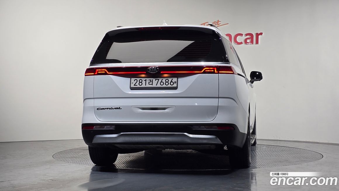 Kia Canival 2021