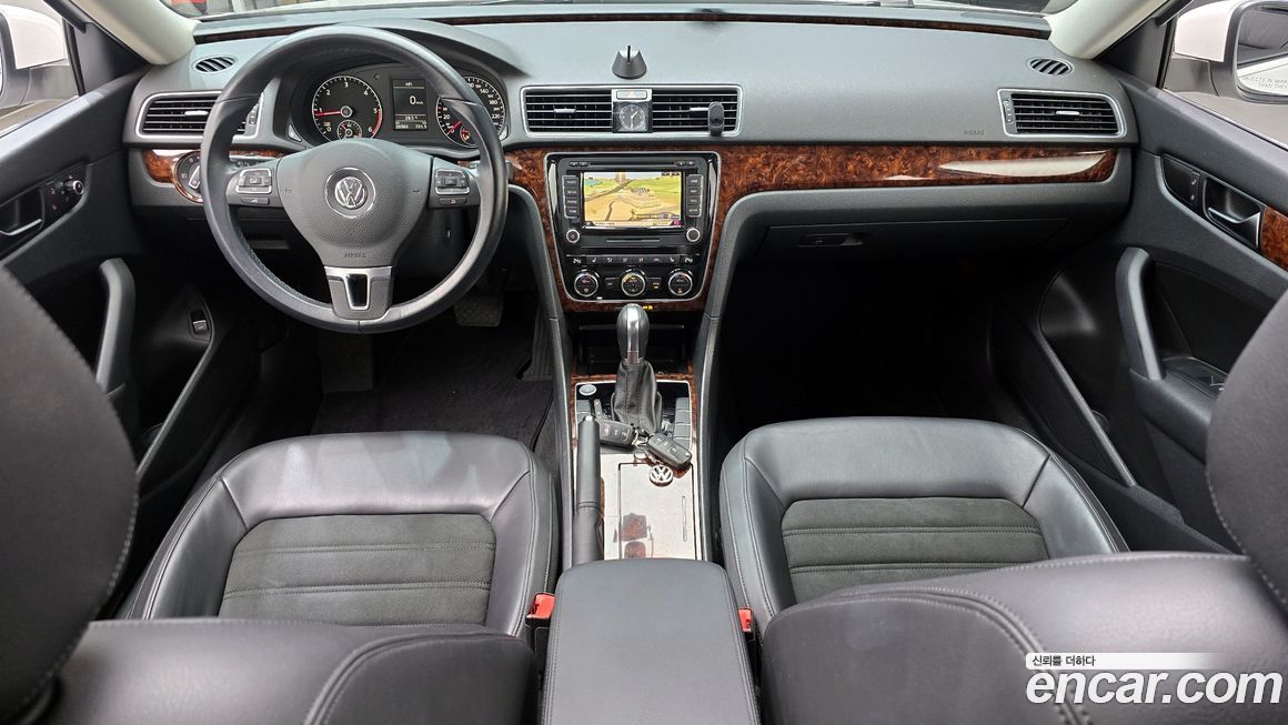 Volkswagen Passat 2012