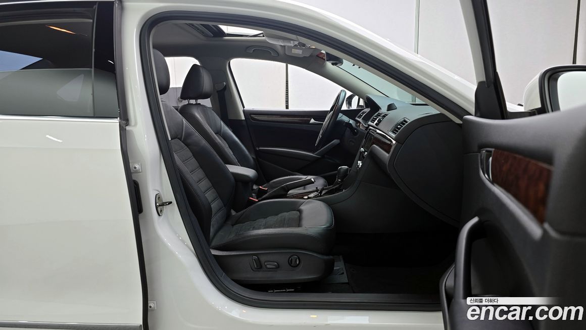 Volkswagen Passat 2012