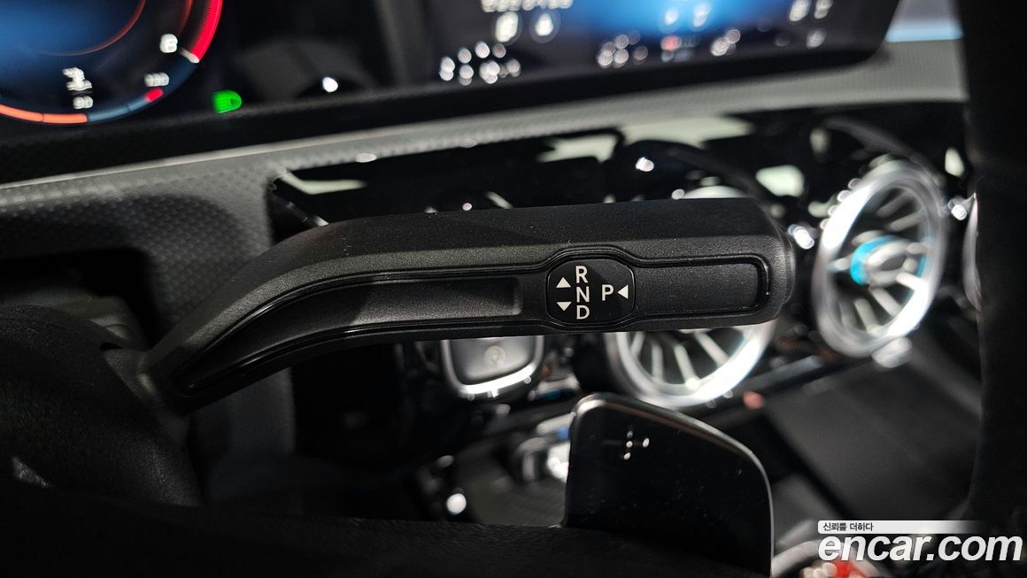 Mercedes-Benz CLA-Class 2020