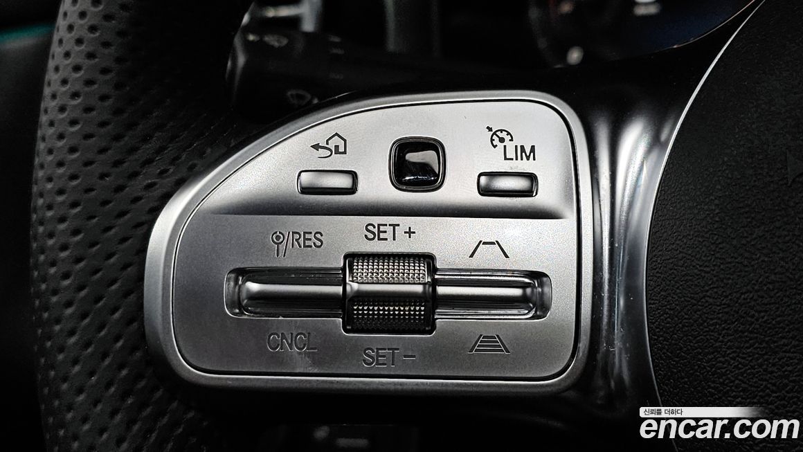 Mercedes-Benz CLA-Class 2020