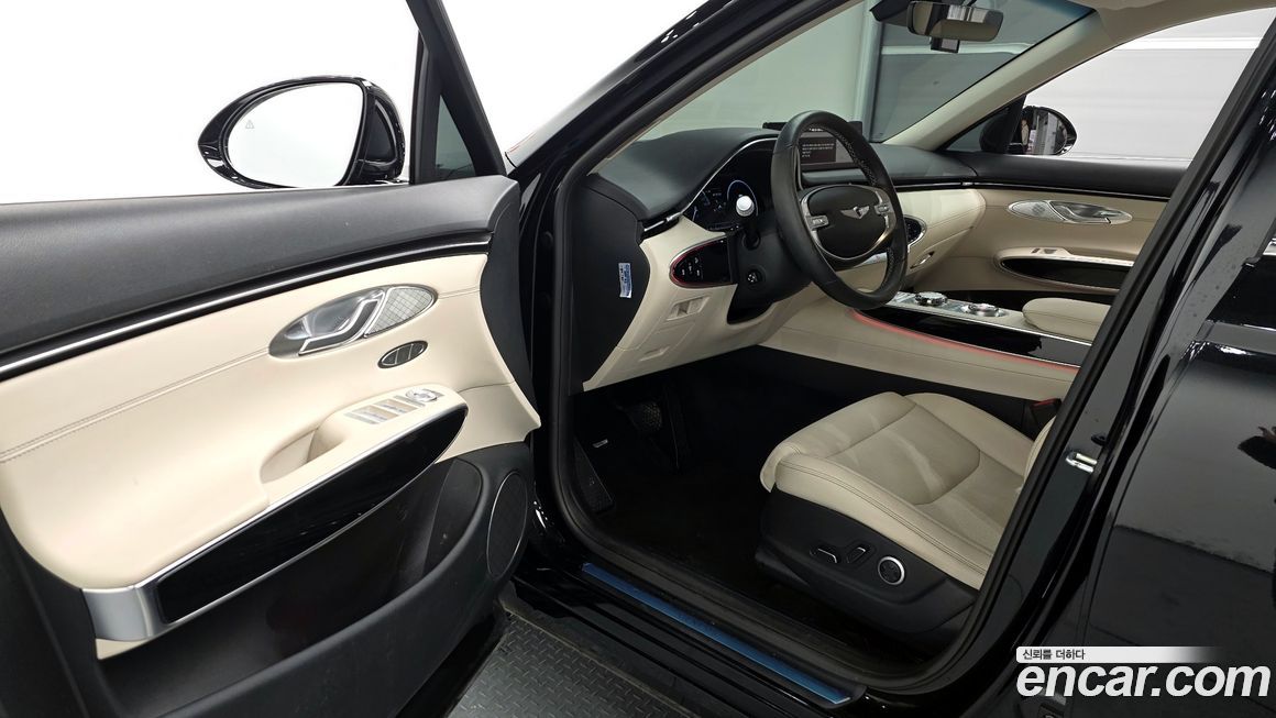 Genesis GV70 2023