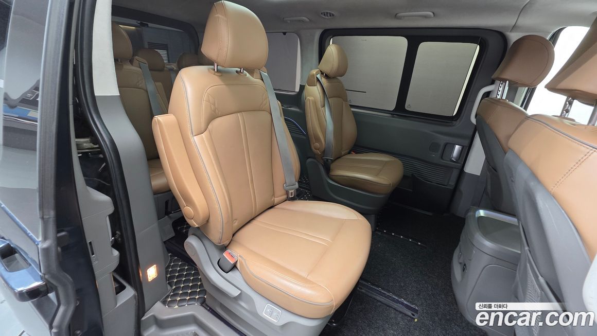Hyundai Staria 2022